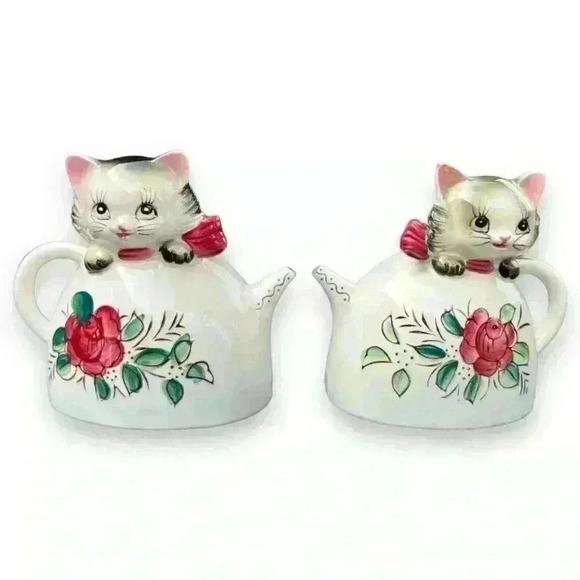 Vintage pair of 2 kittens in teapot planters vases - Picture 2 of 9